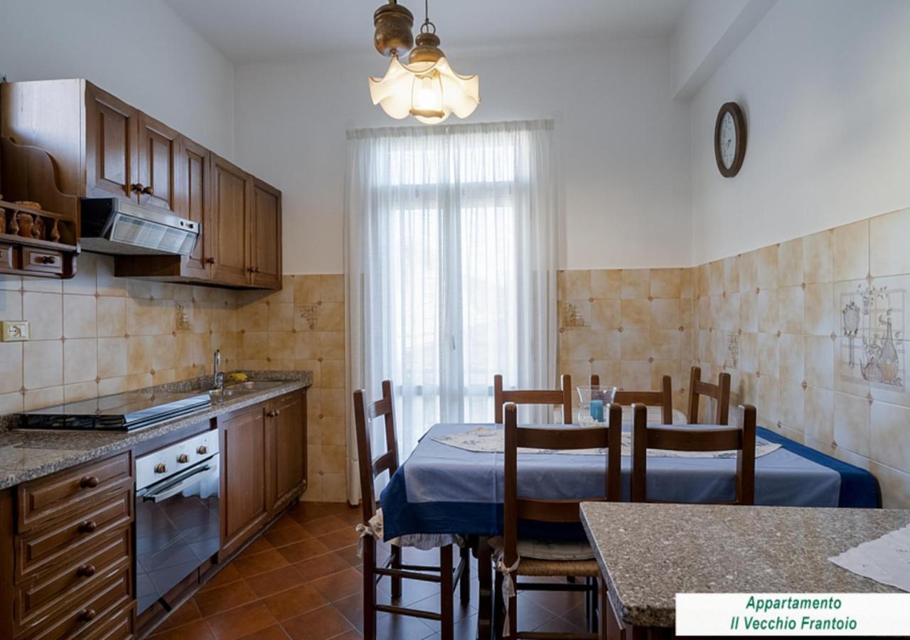 Agriturismo Le Girandole ดิอาโนมารีนา ภายนอก รูปภาพ